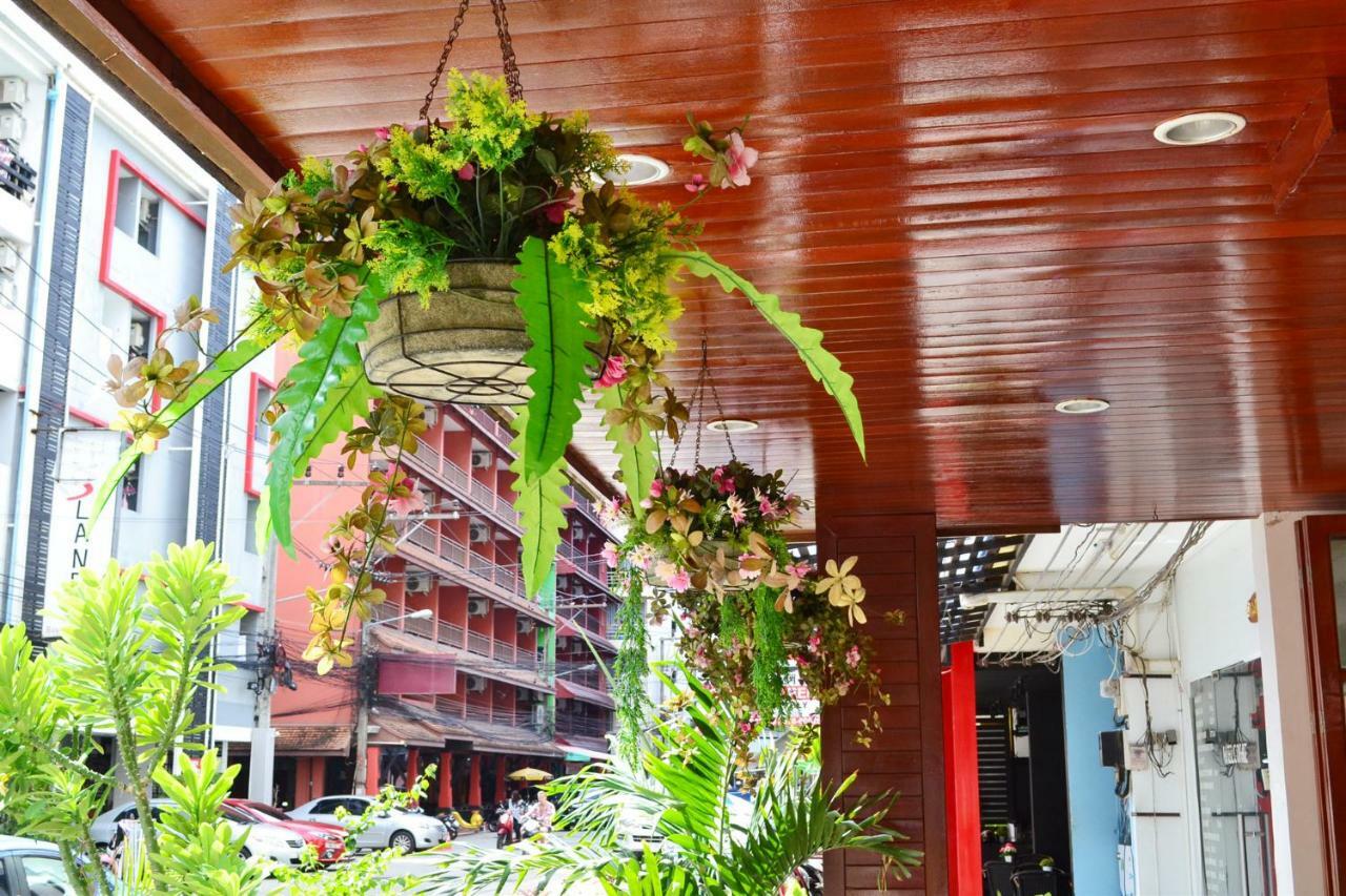New Life Phuket Classic Patong Buitenkant foto